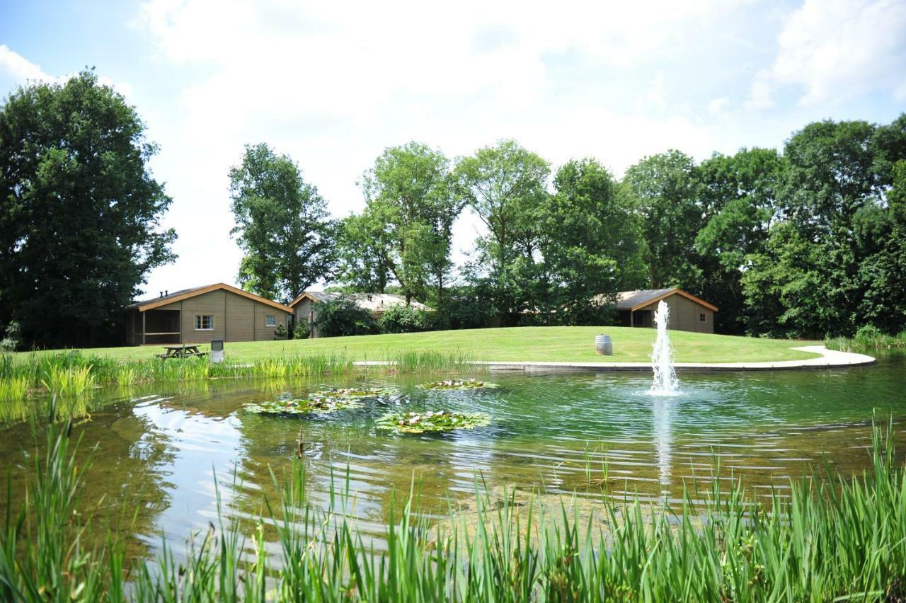 Вилла Het Hilkensberg Park Broekhuizen  Экстерьер фото
